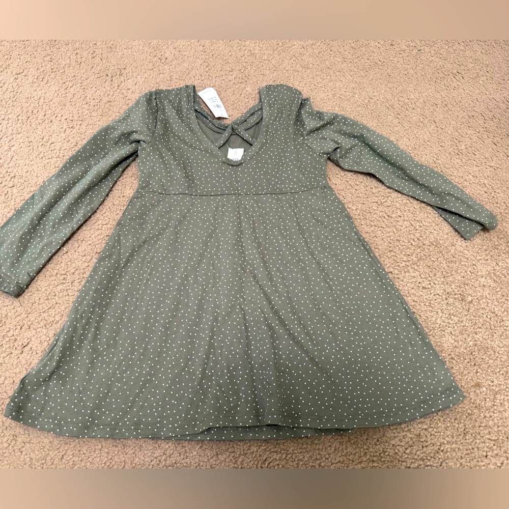 New with Tags - GAP - Girls 5 / 5T long sleeve dress with cross back
